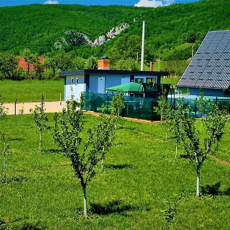 Villa Kuca Za Odmor Adem Bihac
